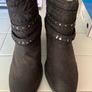 Sugar Women’s boots Size 8 Black